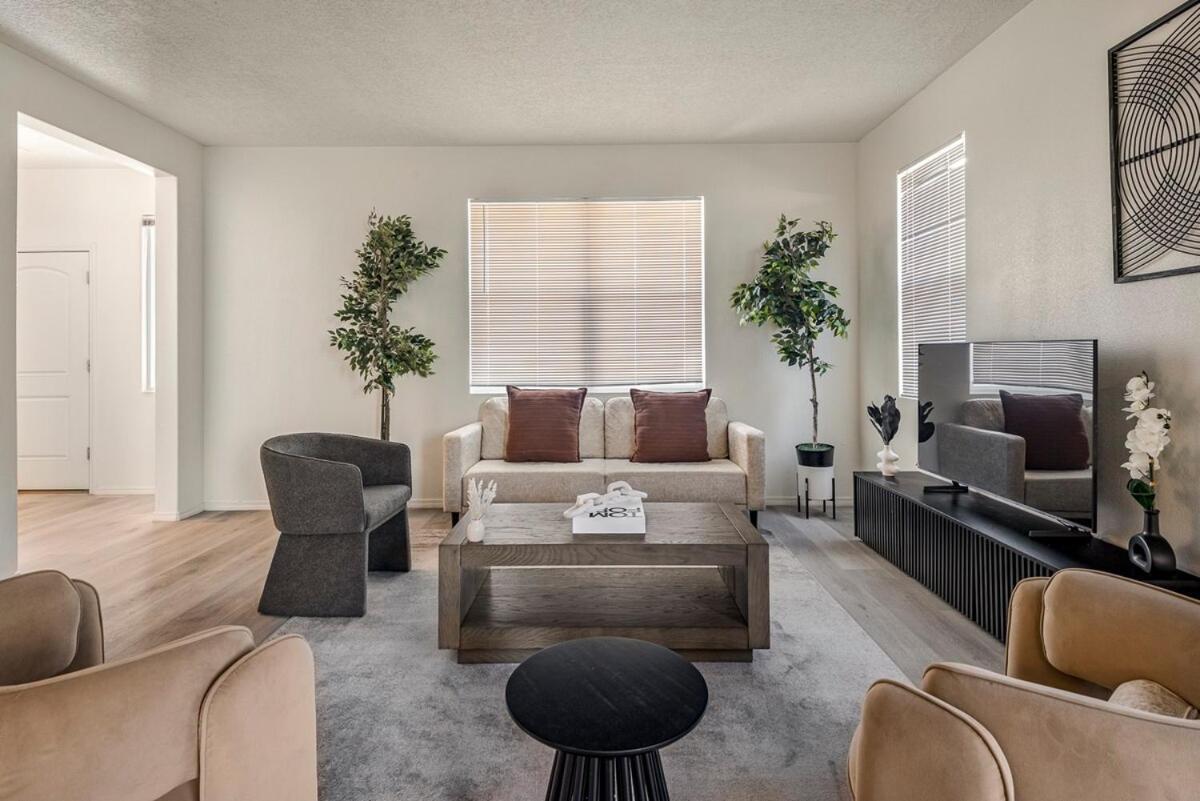 Modern Home 3Br Next To Airport & Netflix Albuquerque Bagian luar foto